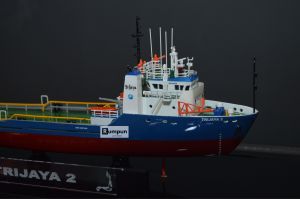 Miniatur Kapal Trijaya 2 AHTS