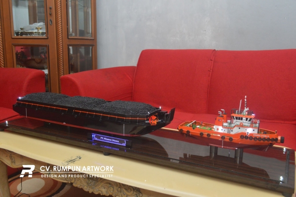 Miniatur Kapal TB Khansa Utama 01 & BG Khansa Utama 2701