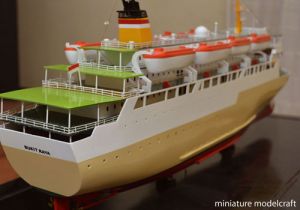 Miniatur Kapal PELNI Bukit Raya