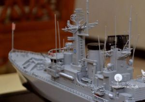 Miniatur Kapal Perang KRI Ahmad Yani