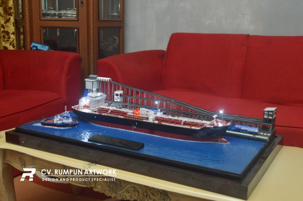 Maket Tanker , Tugboat dan Truk tanki