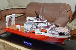 Miniatur Kapal Supply Far Samson