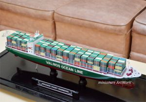 Kapal Container Ocean Star Indonesia
