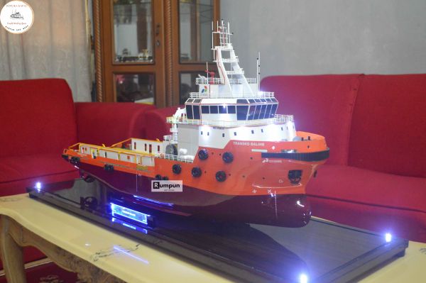 Miniatur Kapal Supply ATHS Transko Balihe
