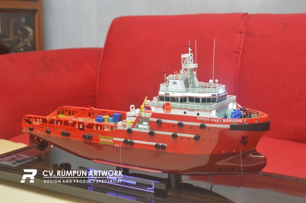 Miniatur Kapal AHTS Grade One Manjung