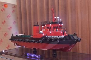 Miniatur Kapal Tugboat Pangeran Laksana 99