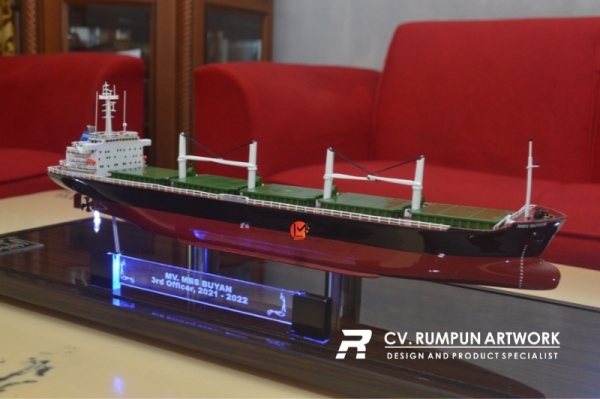 Miniatur Kapal Tanker MV MBS Buyan