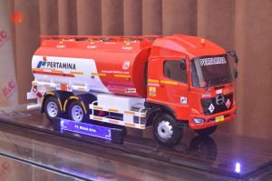 Miniatur Mobil Tanki Miduk Arta