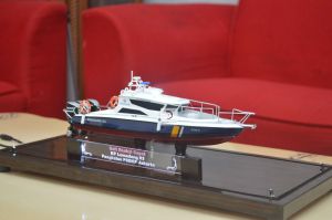 Miniatur Kapal Patroli KP Lemadang 03