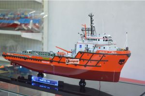 Miniatur Kapal Supply Halul 20