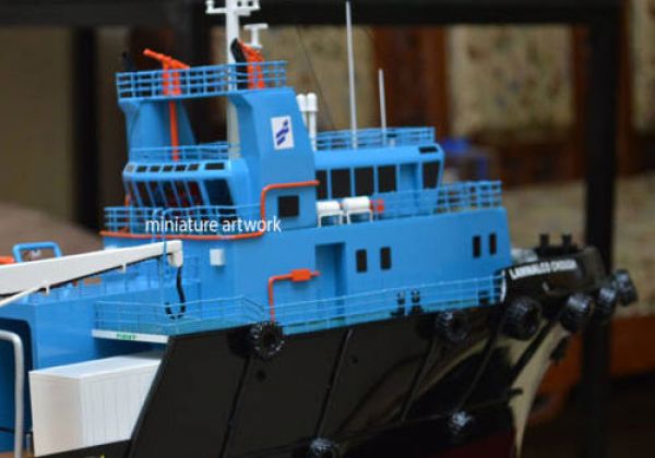 Miniatur Kapal Supply Lamnalco Cough