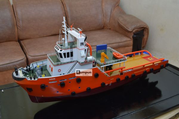 Miniatur Kapal Supply Widuri