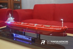 Miniatur Kapal Tanker Maria Nashwah