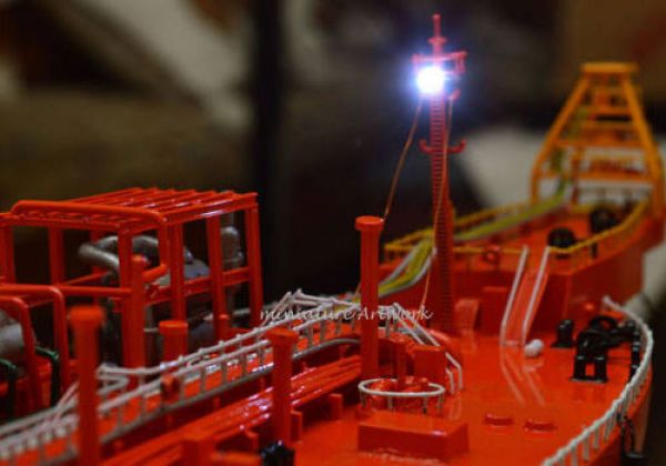 Miniatur Kapal Tanker Gas Concord