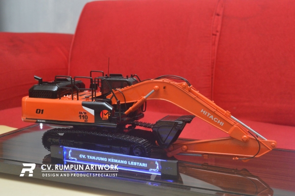 Miniatur Excavator Hitachi
