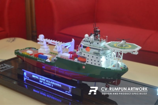 Miniatur Kapal Surf Allamanda