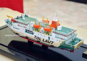 Kapal Pelni Perintis